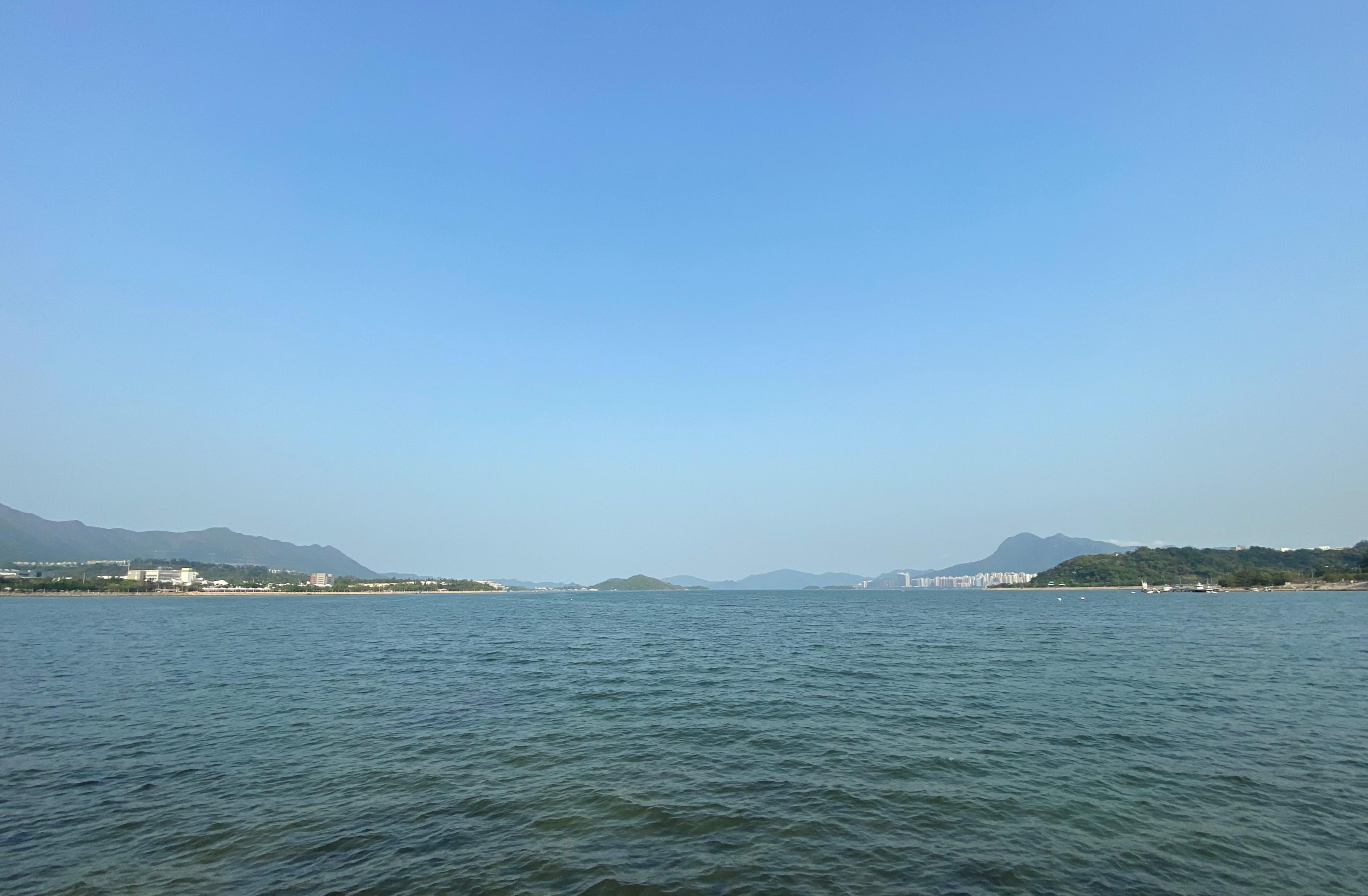 今日風光綺麗的的吐露港，古稱「大步海」，更曾是與合浦齊名的珍珠產地。