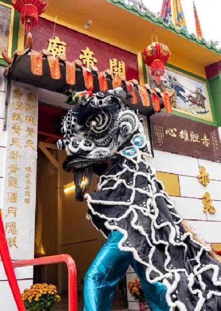 筲箕灣街坊互助重修三國廟宇群 張飛廟第二代傳人：盡顯本區的人情味